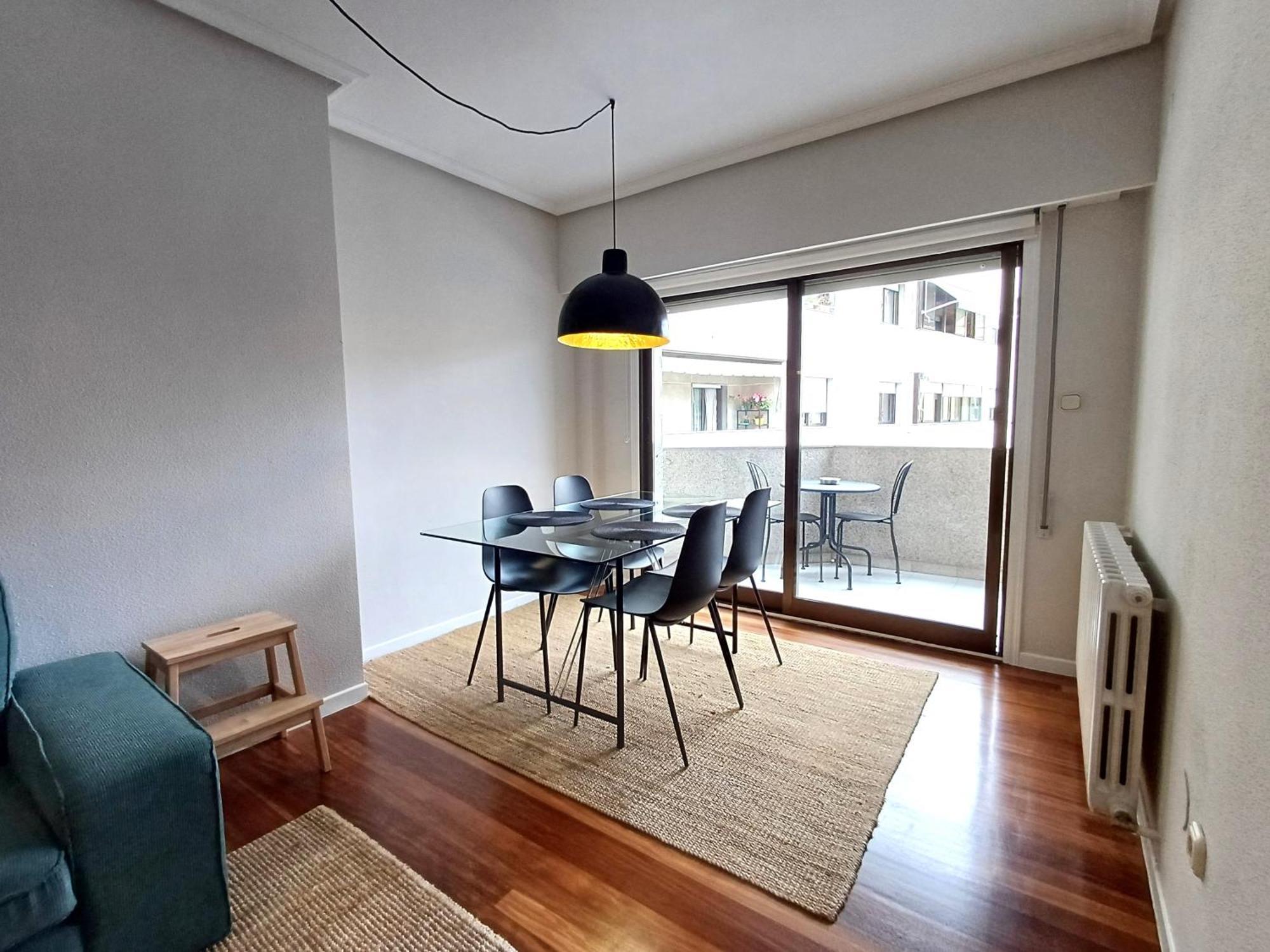 4J - Ourense Centro Con Parking Εξωτερικό φωτογραφία