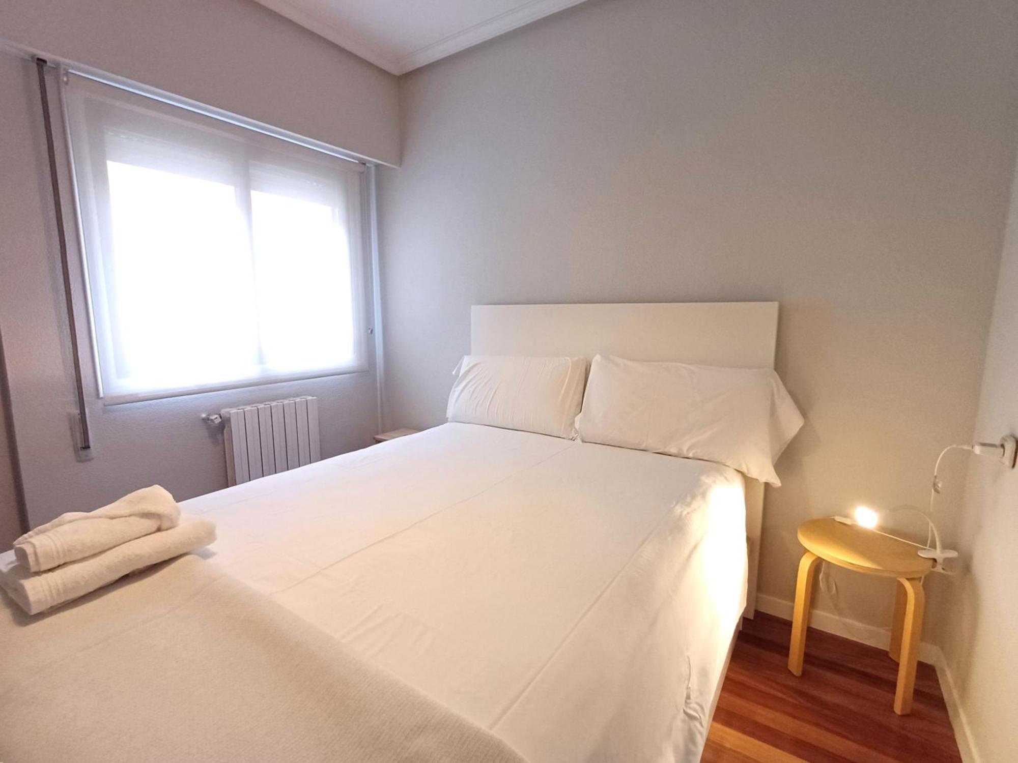 4J - Ourense Centro Con Parking Εξωτερικό φωτογραφία